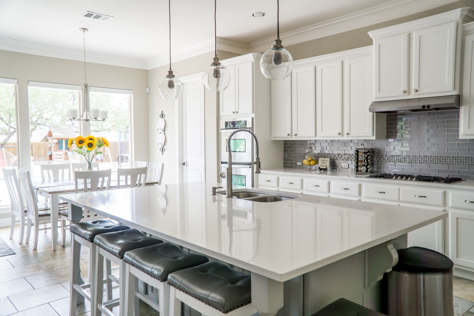 Light contemporary kitchen